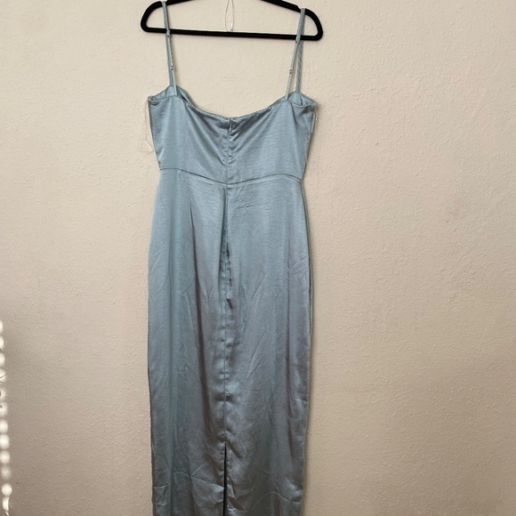 HOUSE OF CB‎ 'Costanza' Light Jade Maxi Dress blue NWOT size L - Picture 17 of 17